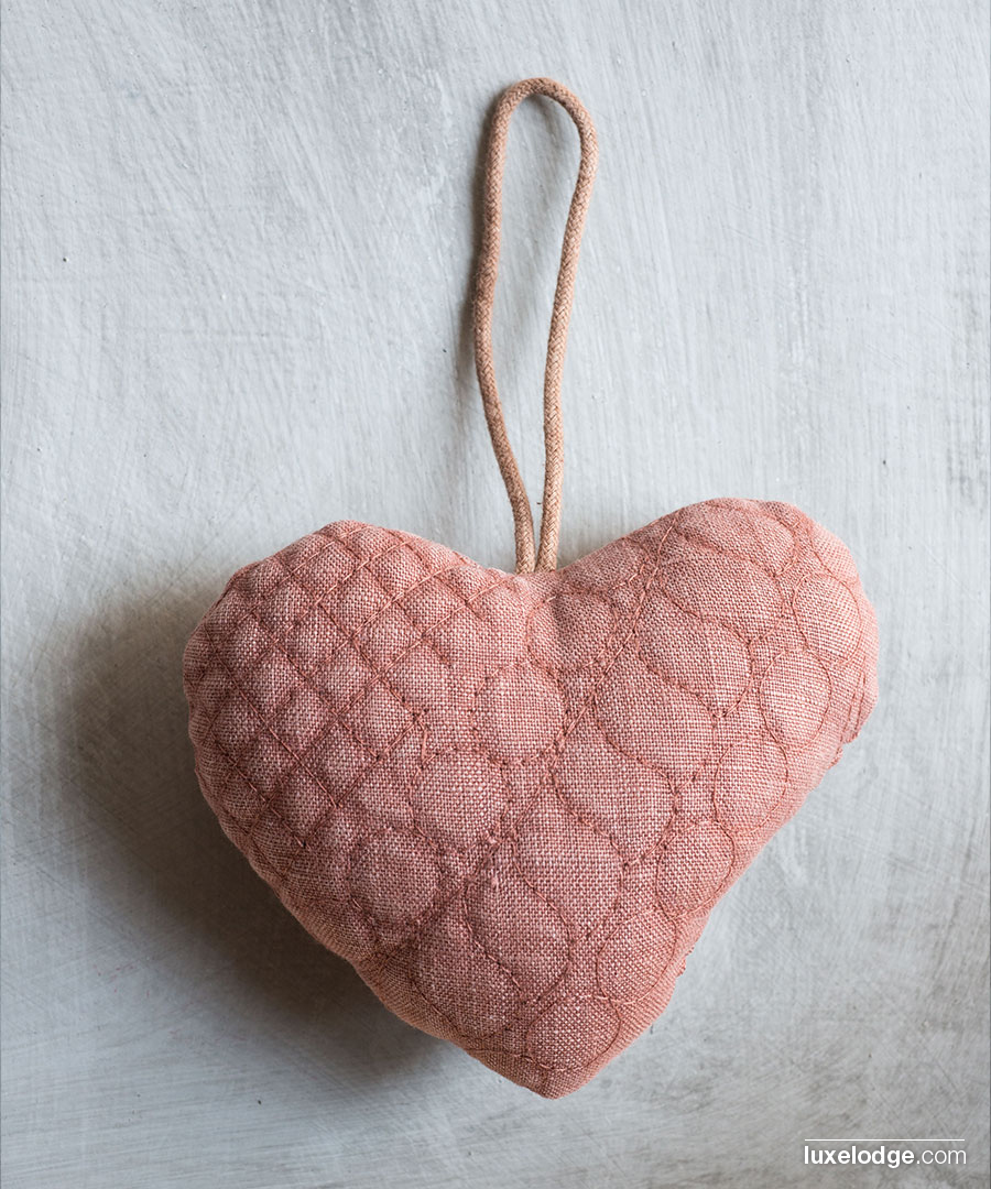 Linen decorative heart Decorations Decorations Luxelodge