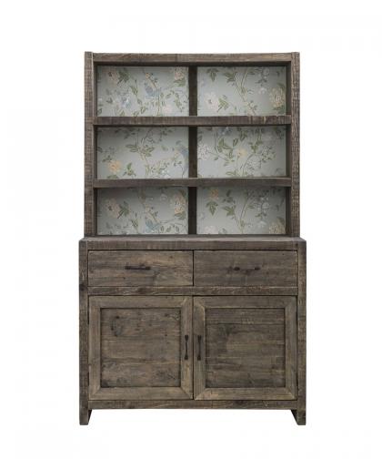 Reclaimed wood cabinet.<br />
<br />
Made in Italy 